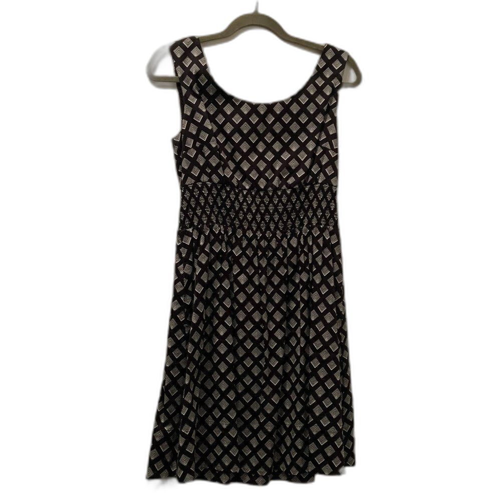 White House Black Market Dress Black and White Size 4 Pockets